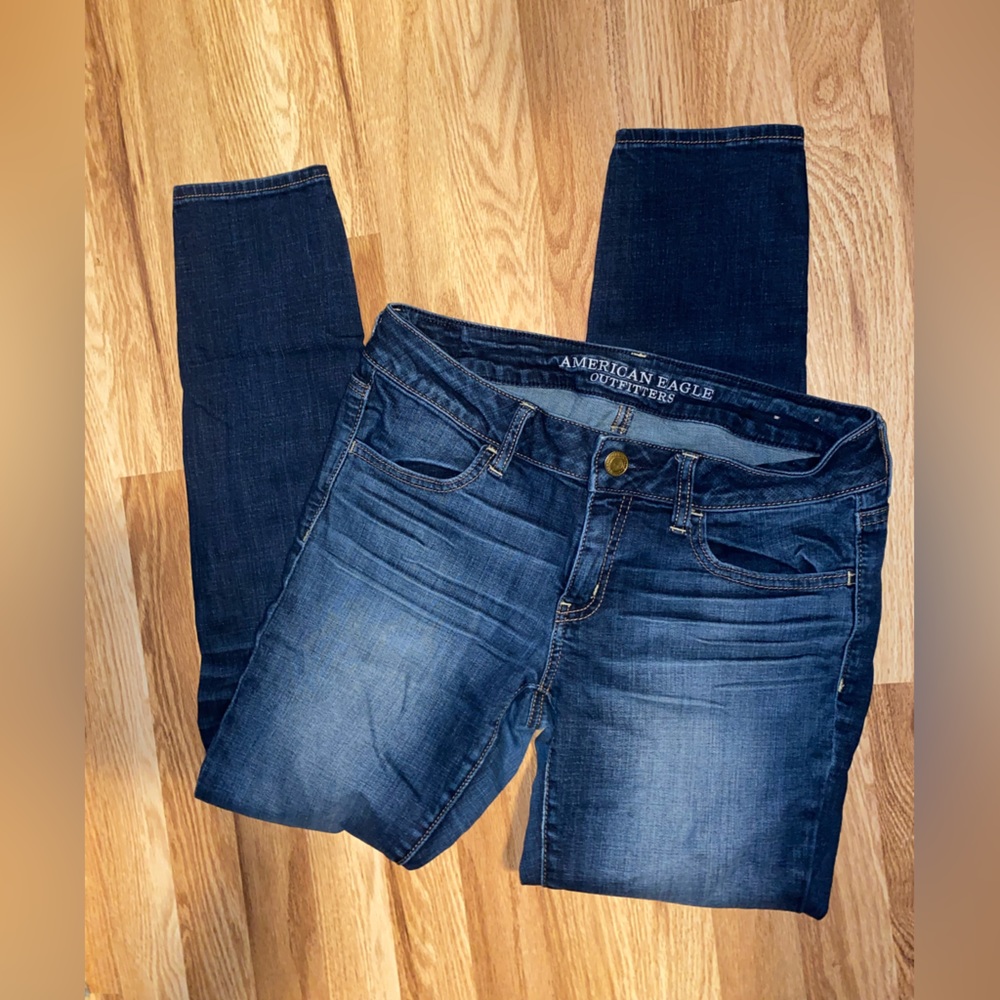 American Eagle Skinny Jeans
